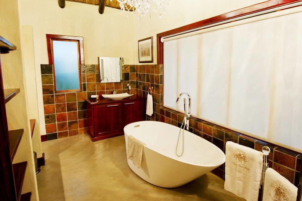Indlovu River Lodge Karongwe Game Reserve Экстерьер фото