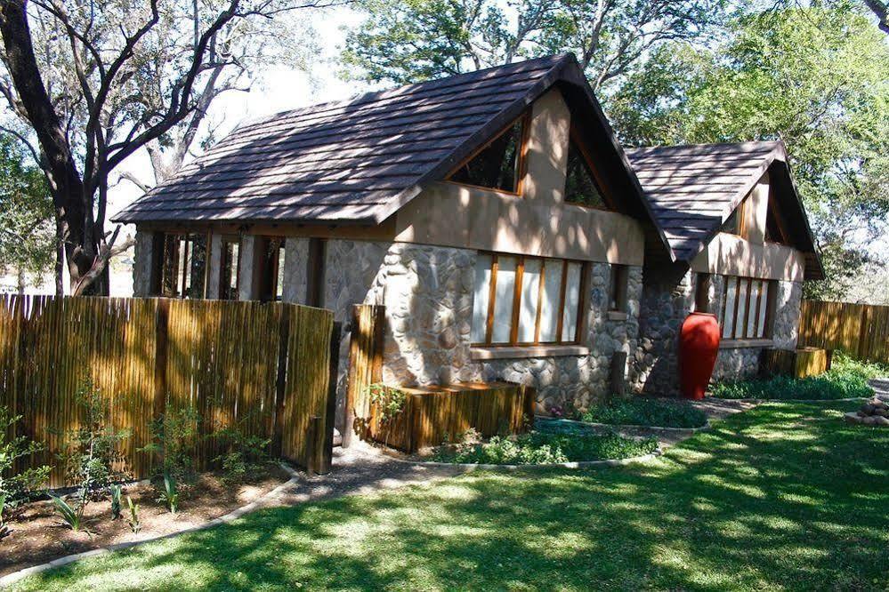 Indlovu River Lodge Karongwe Game Reserve Экстерьер фото