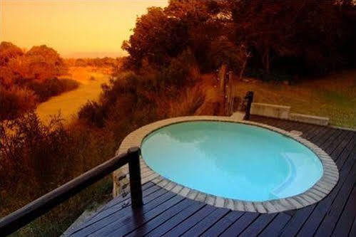 Indlovu River Lodge Karongwe Game Reserve Экстерьер фото